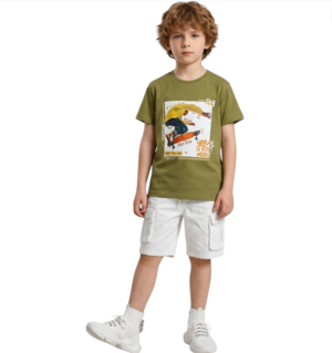 تي شيرت قطن بطبعة تزحلق للأولاد